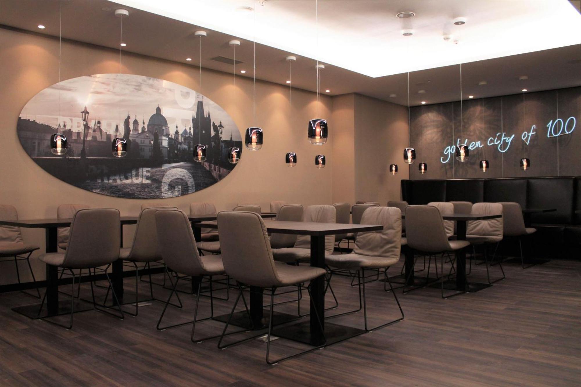 Motel One Prague-Florentinum Praga Exterior foto