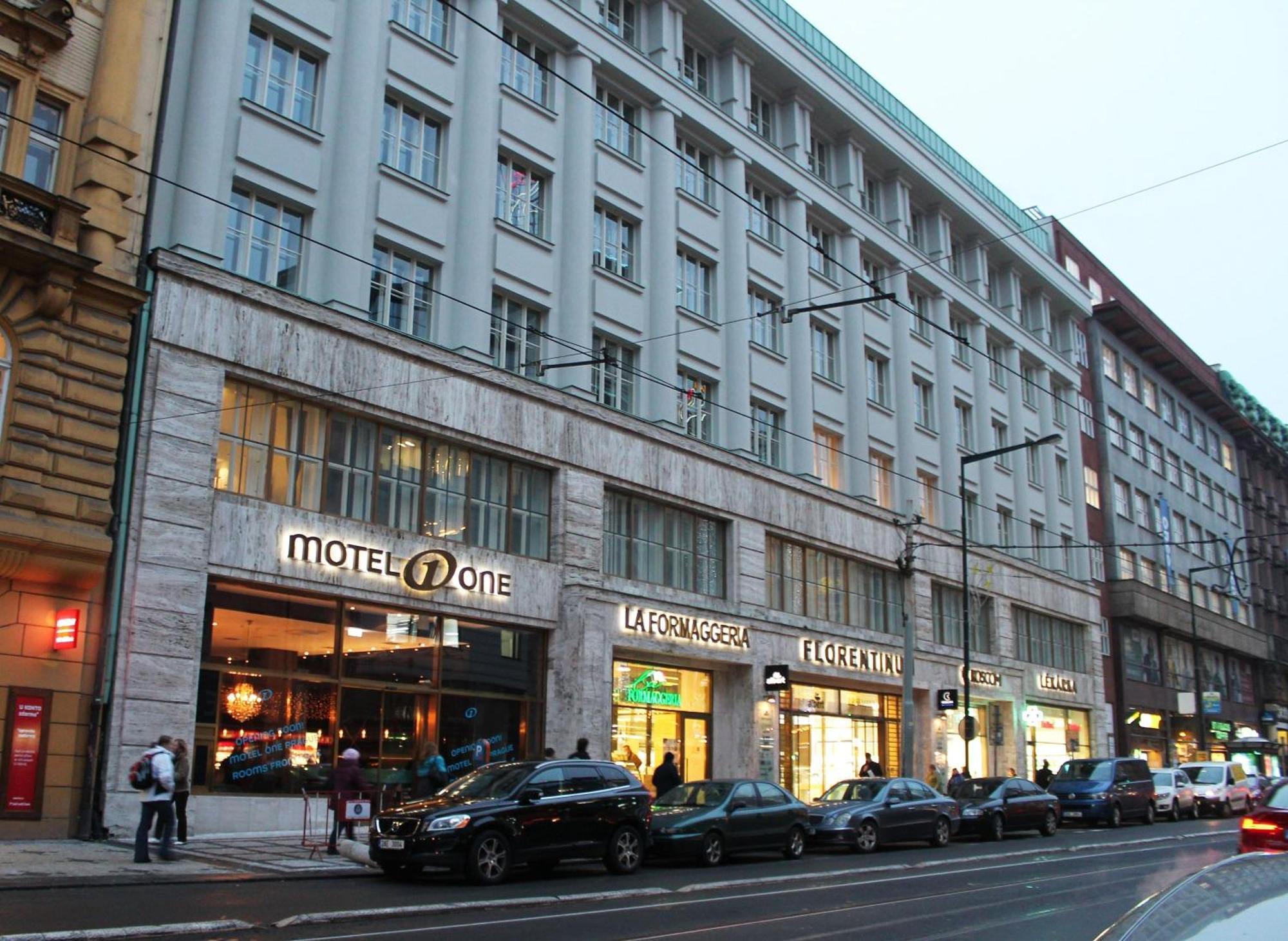 Motel One Prague-Florentinum Praga Exterior foto