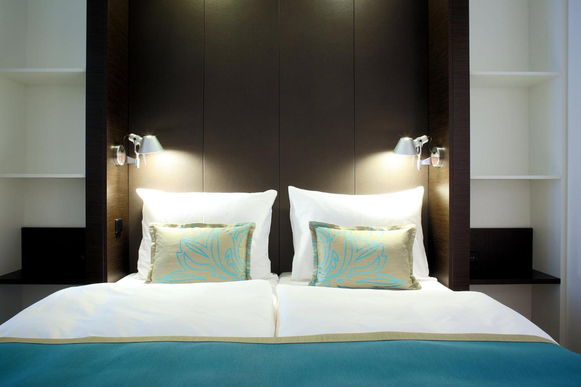 Motel One Prague-Florentinum Praga Exterior foto