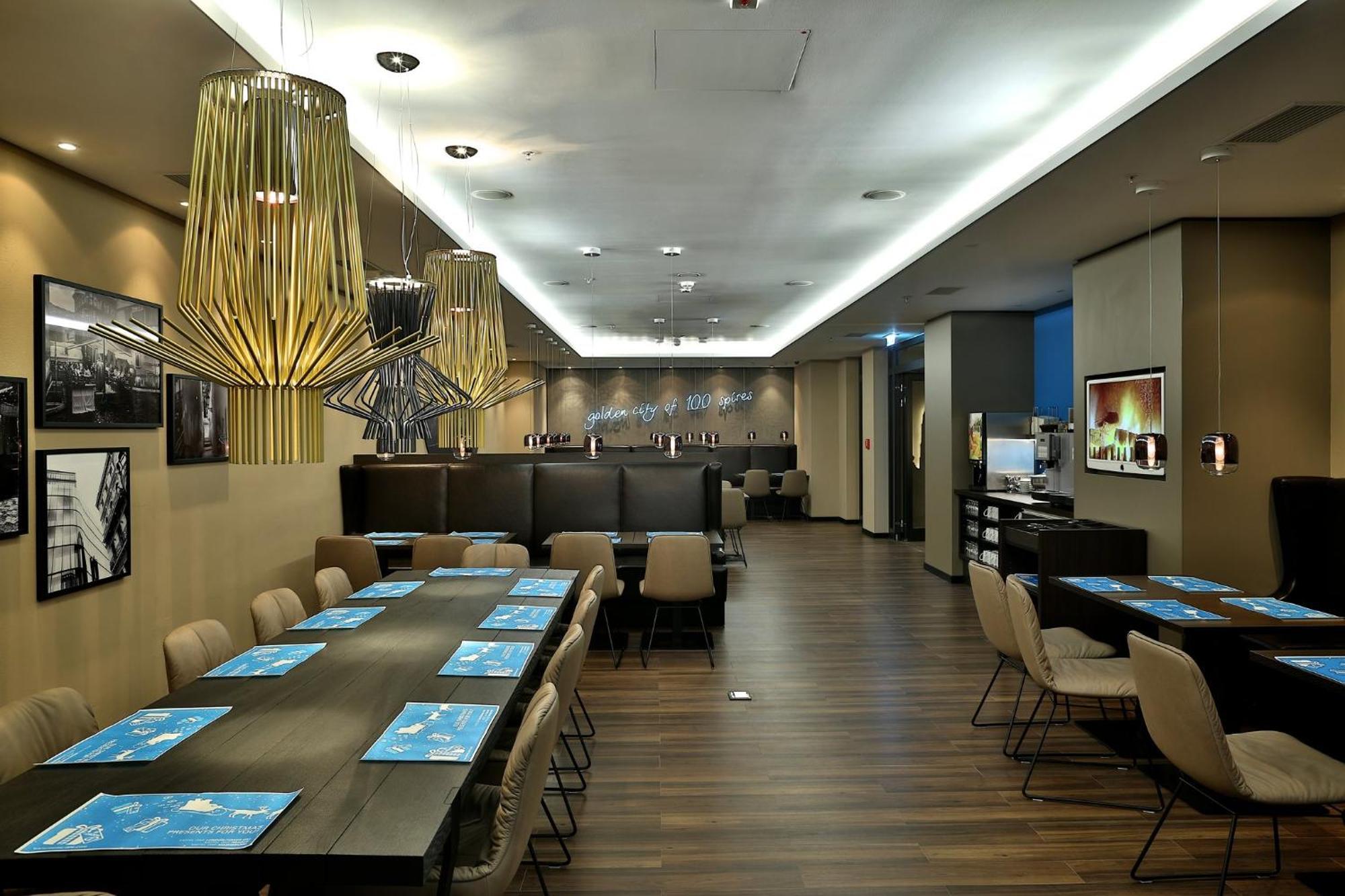 Motel One Prague-Florentinum Praga Exterior foto