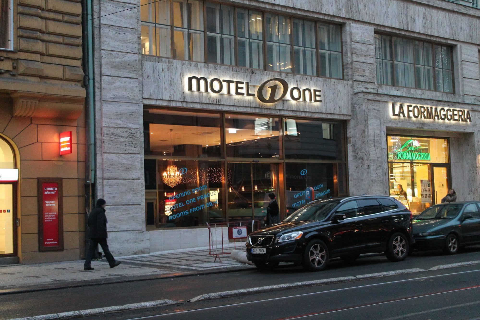 Motel One Prague-Florentinum Praga Exterior foto